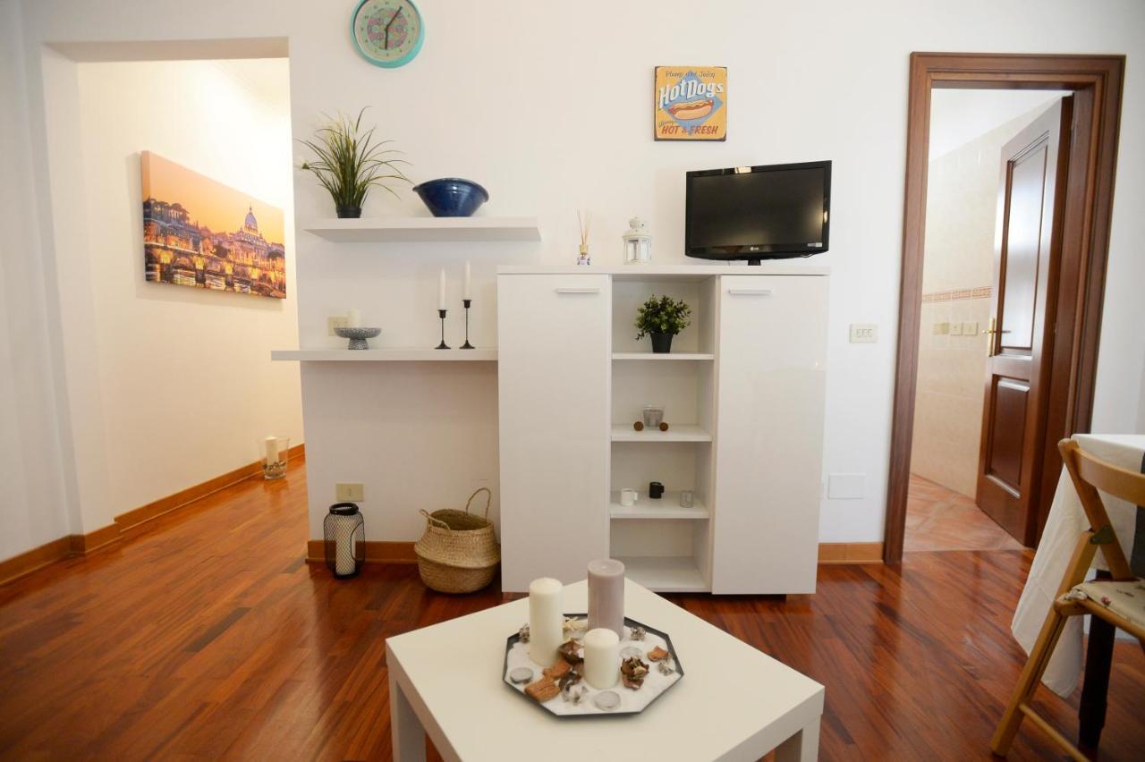 Apartamento Mecenate Deluxe Colosseum